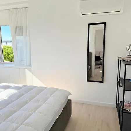Sea Breeze With Balcony Appartement *